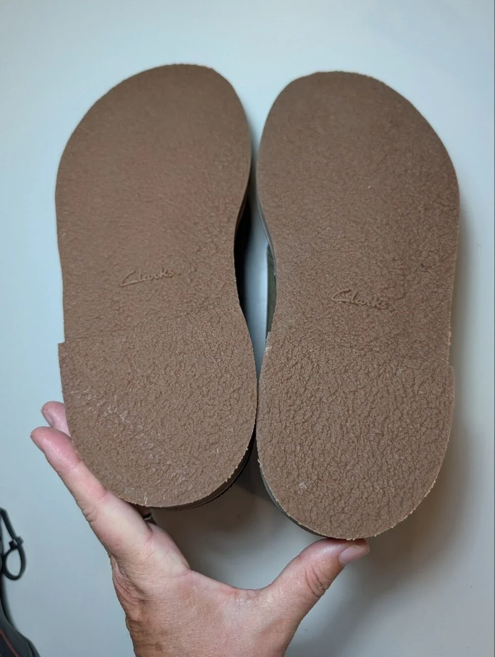 Clarks Men's Size 10.5W Suede Bushacre Chukka Boots in Olive NWT